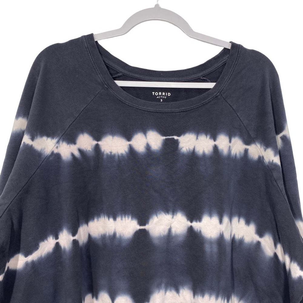 Torrid Everyday Fleece Long sleeve Active sweatshirt - Picture 4 of 10